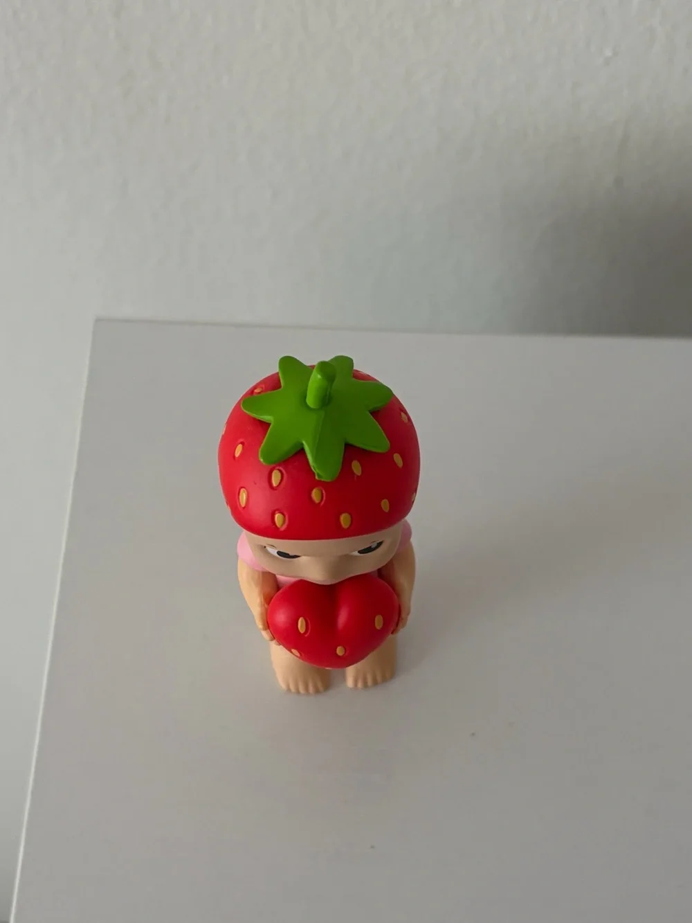 Sonny Angel Strawberry Love Series - Picture 2 of 5